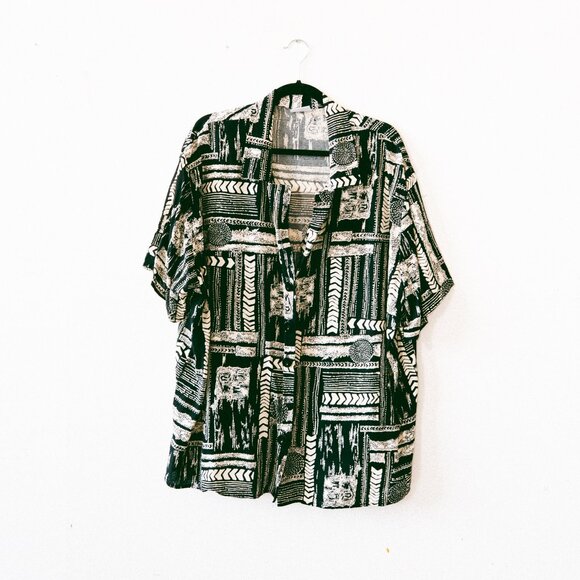 Vintage 80s/90s B&W Basic Editions Abstract Tribal Print Oversized Button-Up - Picture 1 of 5
